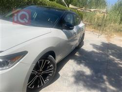 Nissan Maxima